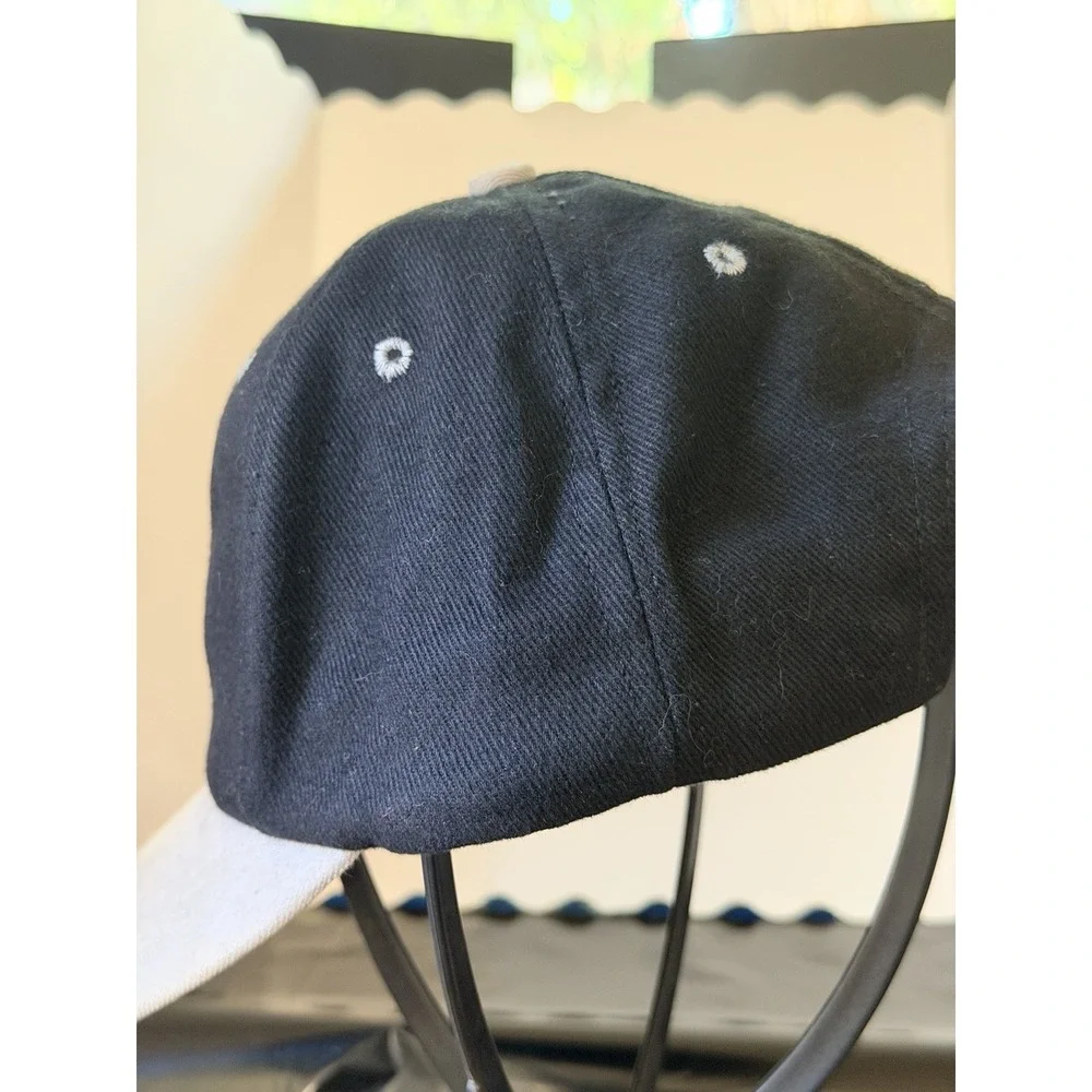 Vintage TORO Dingo Hat Mens Black Snapback Lawn Mower Equipment 90s Made In USA
